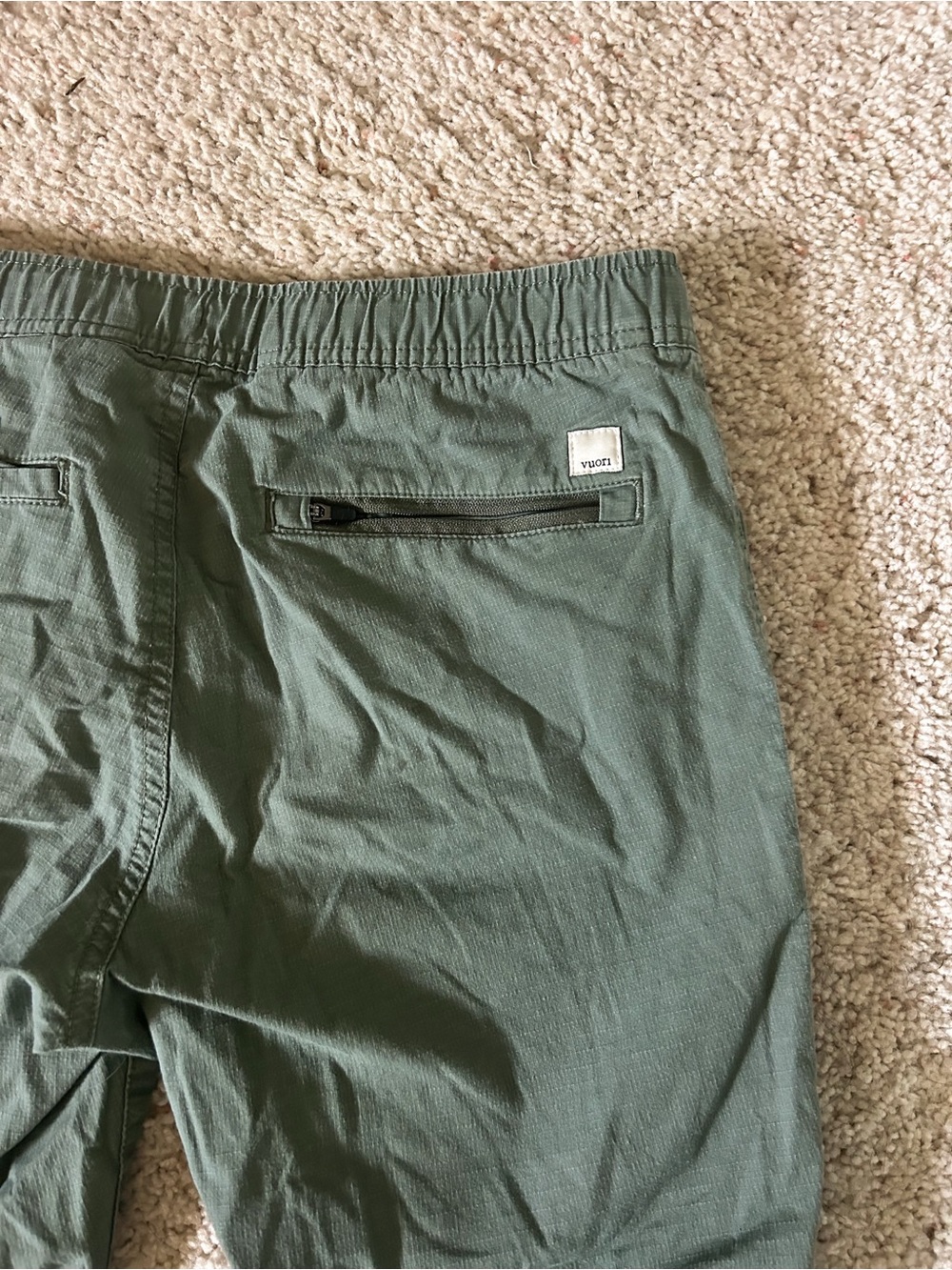 Vuori Ripstop Green Hiking Pants - Picture 7 of 8
